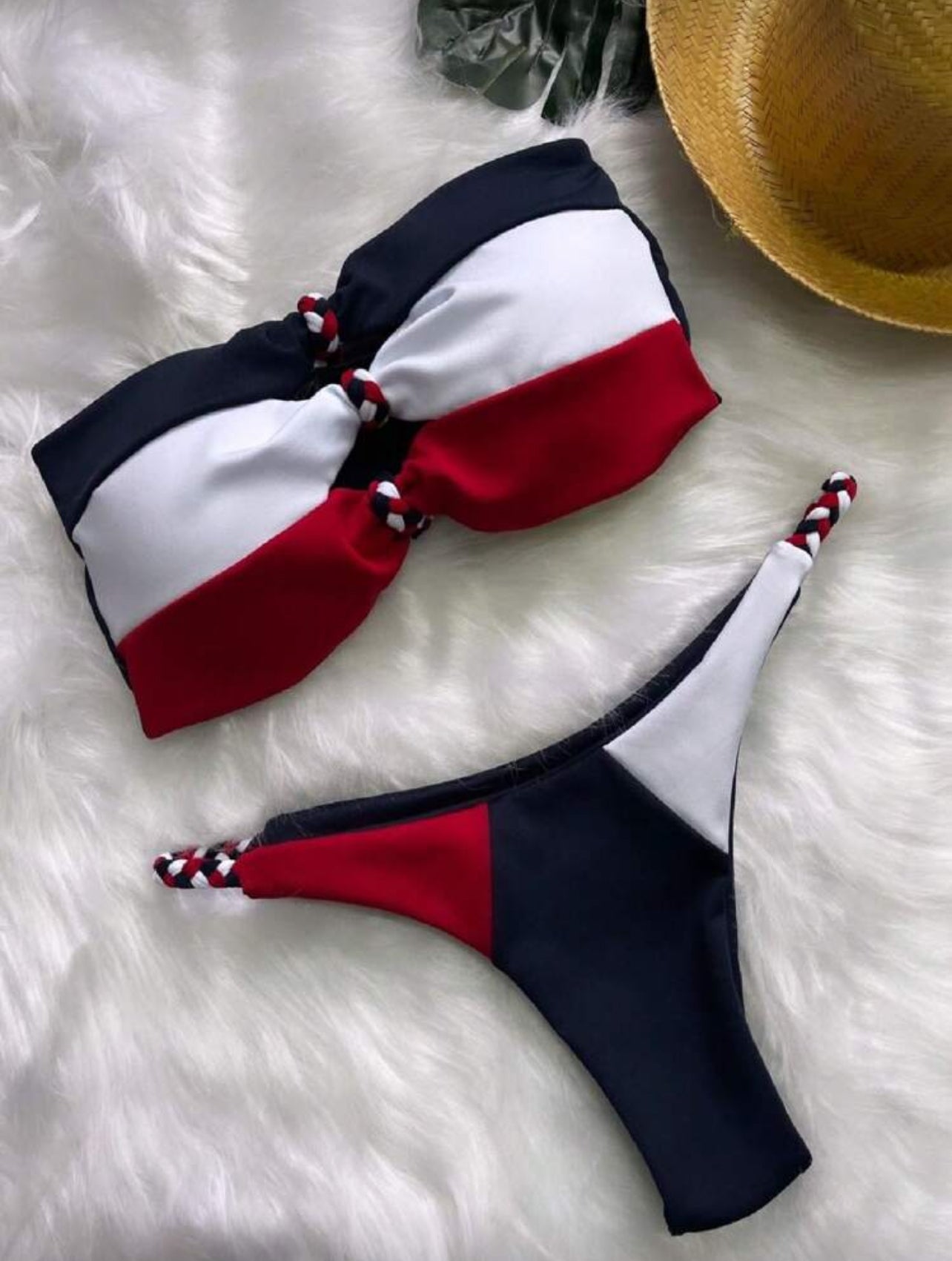 Biquíni Tricolor Tomara-que-Caia